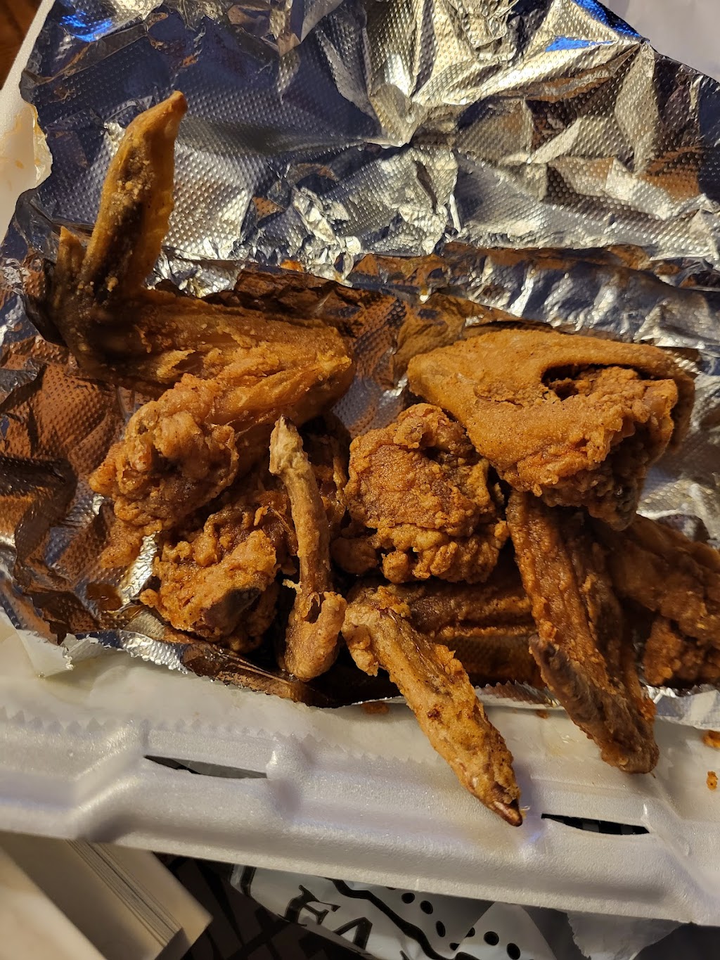 Ed & Berts Smokehouse | restaurant | 48 2nd St SE, Massillon, OH 44646, USA | 2343221204 OR +1 234-322-1204