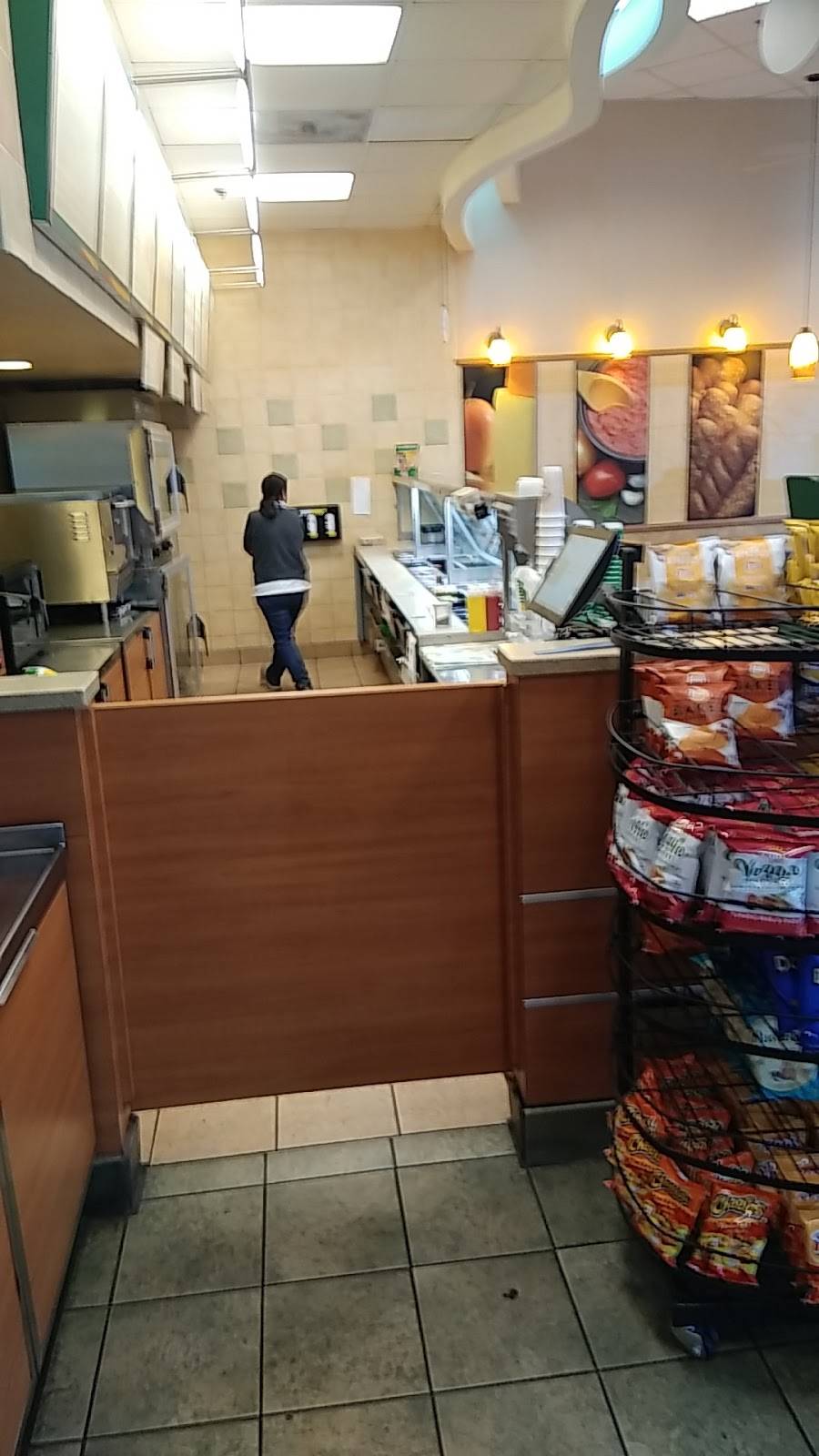 Subway | restaurant | 855 M St, Fresno, CA 93721, USA | 5594421440 OR +1 559-442-1440