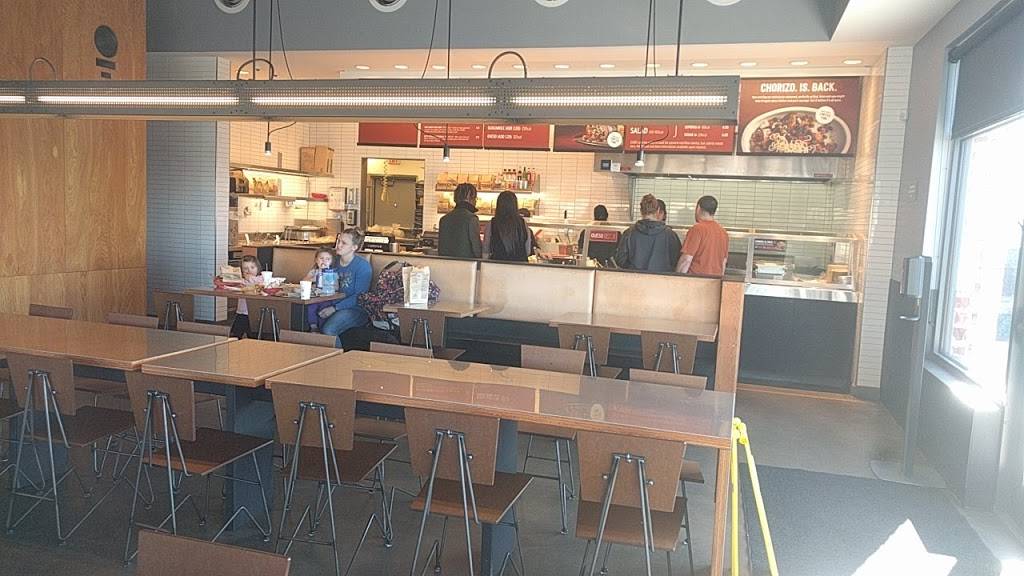 Chipotle Mexican Grill | restaurant | 5730 E 41st St Ste 200, Tulsa, OK 74135, USA | 9187704675 OR +1 918-770-4675