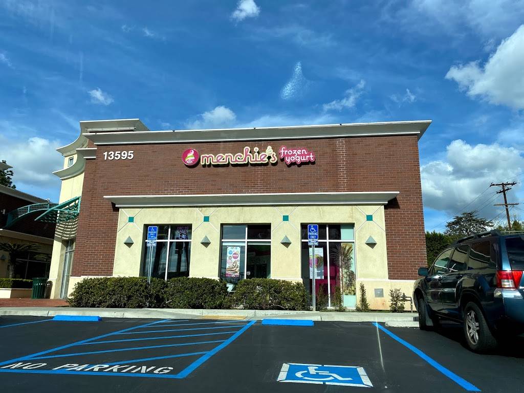 Menchies Frozen Yogurt | restaurant | 13595 Whittier Blvd, Whittier, CA 90605, USA | 5626965676 OR +1 562-696-5676