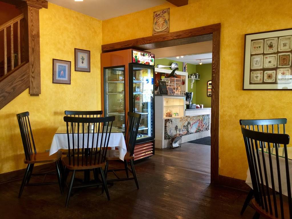 Serving Spoon | cafe | 821 1st St, Menominee, MI 49858, USA | 9068637770 OR +1 906-863-7770