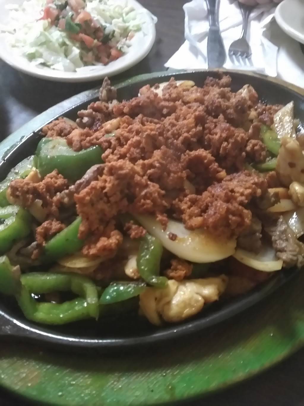 El Rodeo | restaurant | 2404 National Rd W, Richmond, IN 47374, USA | 7659397683 OR +1 765-939-7683