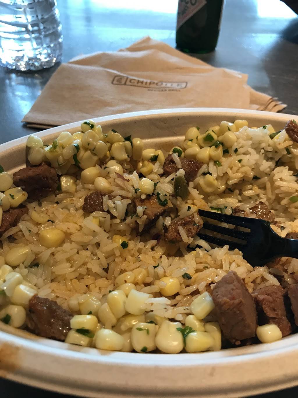 Chipotle Mexican Grill | restaurant | 19832 Southwest Fwy, Sugar Land, TX 77479, USA | 2812013873 OR +1 281-201-3873