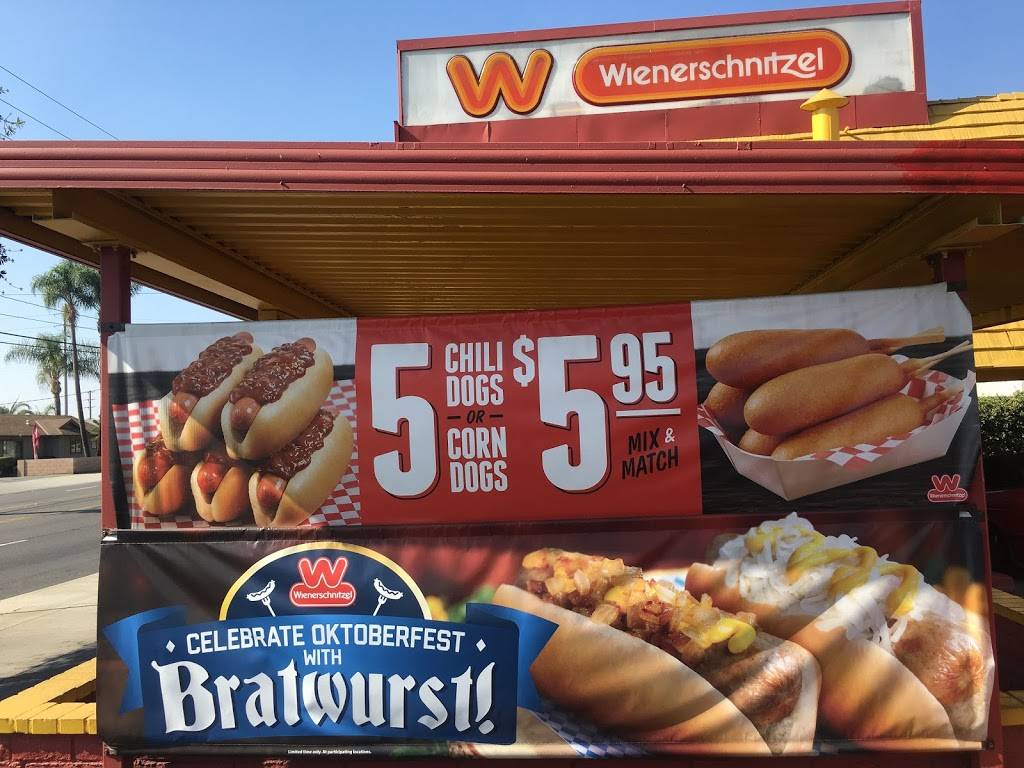 Wienerschnitzel | restaurant | 13999 Francisquito Ave, Baldwin Park, CA 91706, USA | 6269624351 OR +1 626-962-4351
