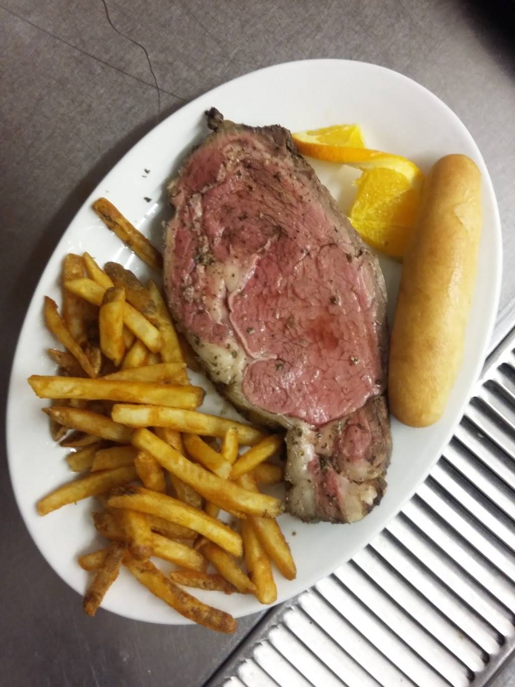 Fireside pub & steakhouse | restaurant | 205 S 12th St, Manchester, IA 52057, USA | 5639279200 OR +1 563-927-9200