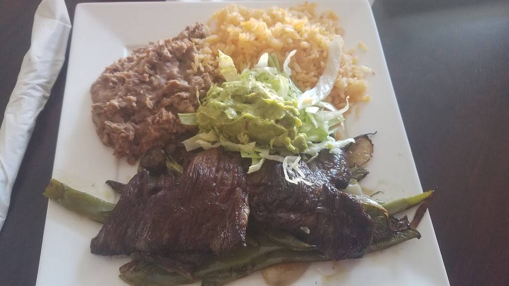 Taqueria Vargas | restaurant | 7152 N California Ave, Chicago, IL 60645, USA | 8722086878 OR +1 872-208-6878