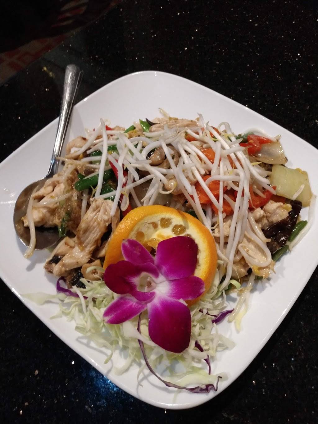 Folsom Thai Cuisine | restaurant | 2371 Iron Point Rd #100, Folsom, CA 95630, USA | 9169839000 OR +1 916-983-9000