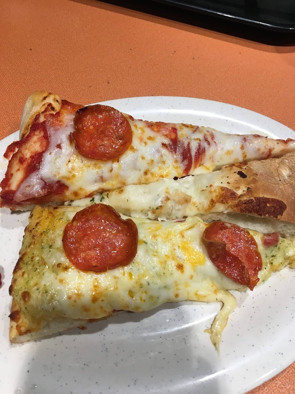 Johns Incredible Pizza - Newark | restaurant | 440 Newpark Mall Rd, Newark, CA 94560, USA | 5107561111 OR +1 510-756-1111