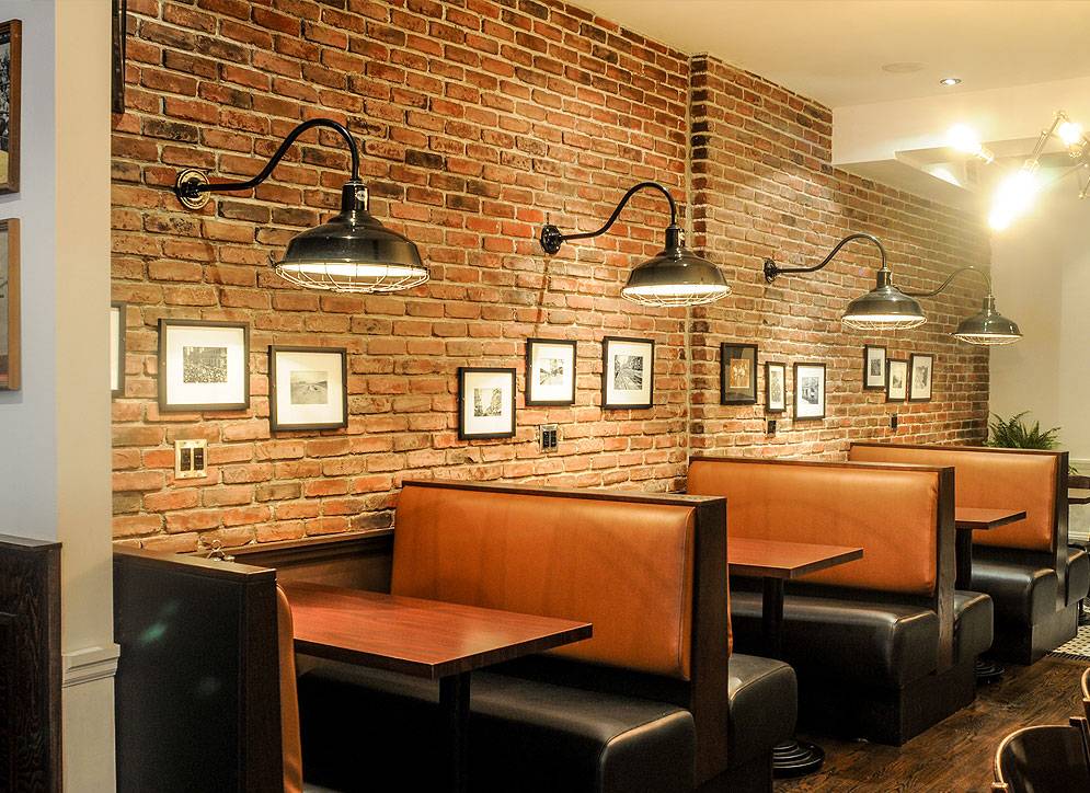 The Uptown Pub House | restaurant | 3185 Yonge St, Toronto, ON M4N 2K9, Canada | 4164802828 OR +1 416-480-2828