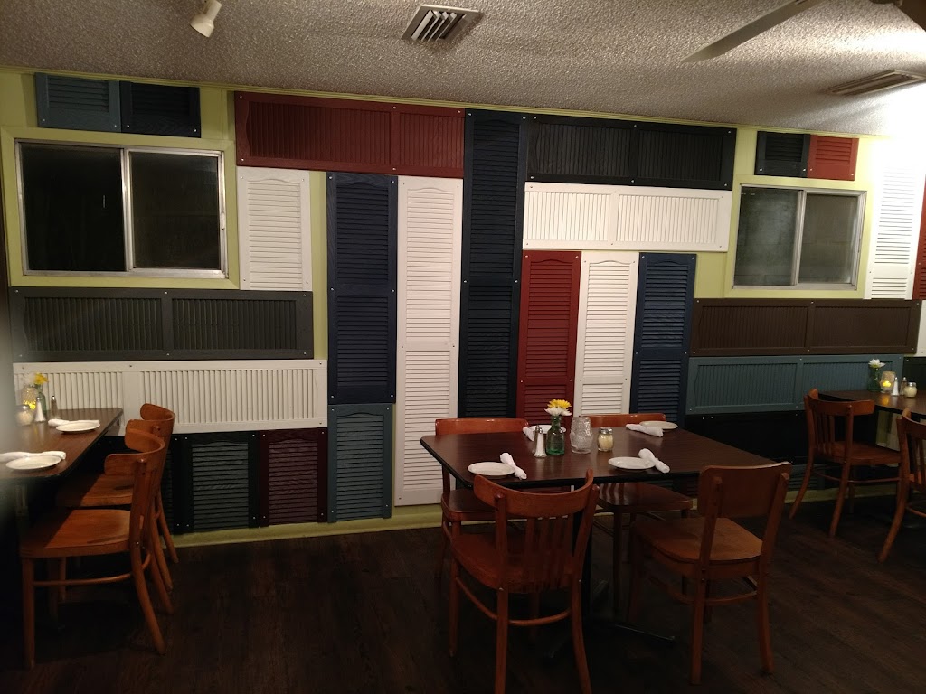 Mom & Dads Italian Restaurant | restaurant | 2184 US-90, Defuniak Springs, FL 32433, USA | 8508925812 OR +1 850-892-5812