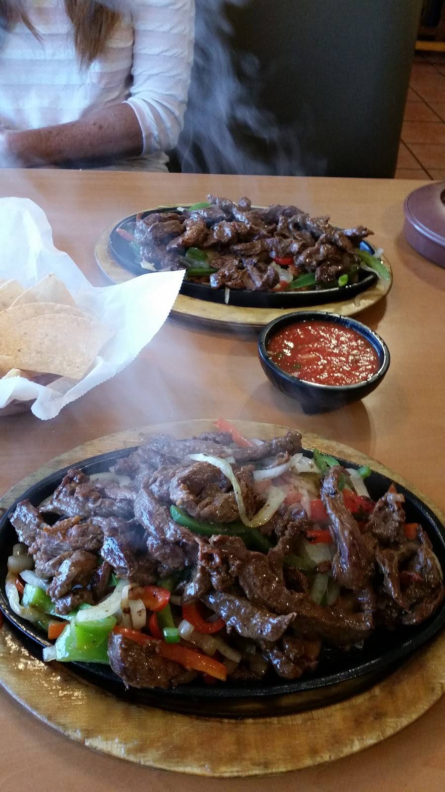 EL AZTECA | restaurant | 18033 Magnolia St, Fountain Valley, CA 92708, USA | 7145935350 OR +1 714-593-5350