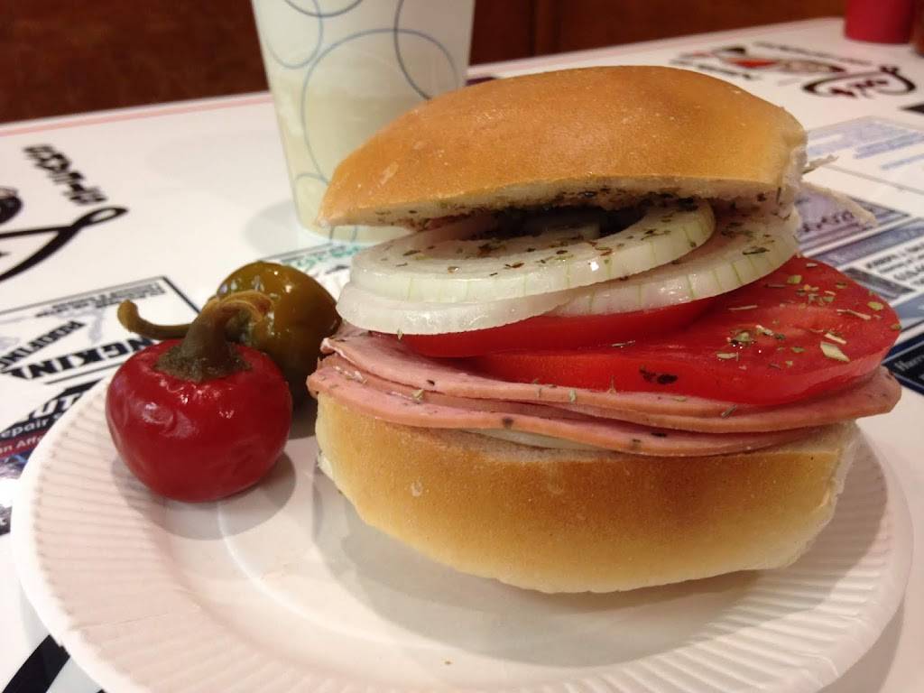 Lous Sandwich Shop | meal takeaway | 414 E Main St, Norristown, PA 19401, USA | 6102795415 OR +1 610-279-5415