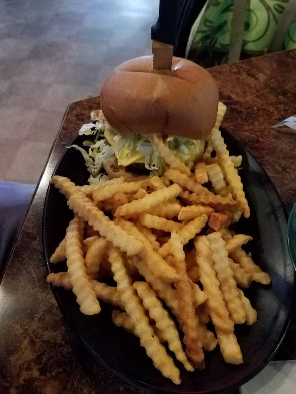 Hoppers Bar & Grill | restaurant | 119 S Olive St, Waconia, MN 55387, USA | 9524421149 OR +1 952-442-1149