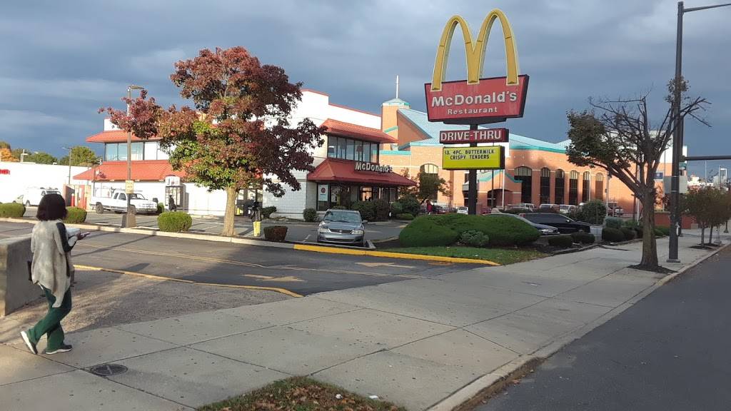 McDonalds | cafe | 2101 W Lehigh Ave, Philadelphia, PA 19132, USA | 2152256489 OR +1 215-225-6489