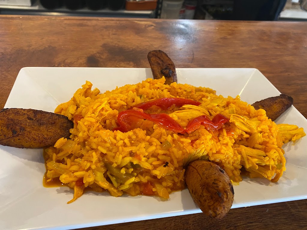 Esquinita San Jose Restaurant | restaurant | 301 Palm Ave, Hialeah, FL 33010, USA | 3053810072 OR +1 305-381-0072