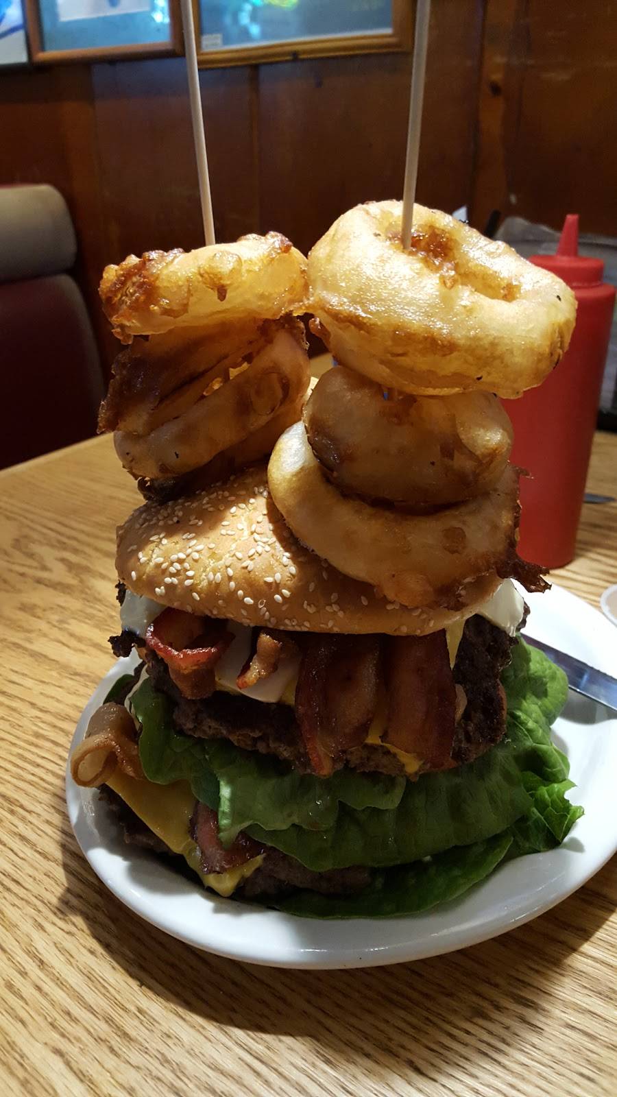 Hitchin Post | restaurant | 8046 River Rd NE, Salem, OR 97303, USA | 5033902772 OR +1 503-390-2772