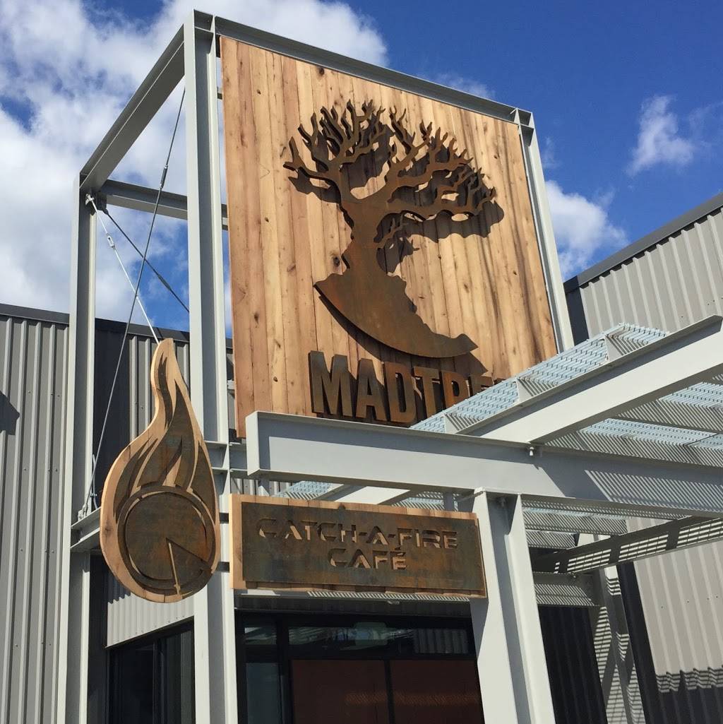 Catch-a-Fire Pizza | restaurant | 3301 Madison Rd, Cincinnati, OH 45209, USA | 5134418565 OR +1 513-441-8565