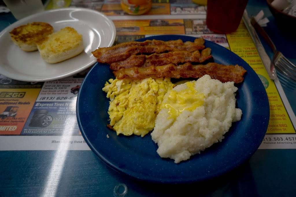 Annas Restaurant | restaurant | 3410 W Baker St, Plant City, FL 33563, USA | 8137546215 OR +1 813-754-6215