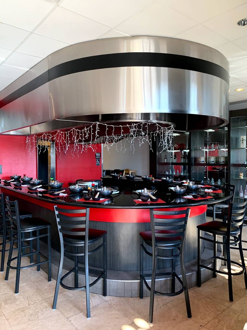 Shabu Shabu Bar | restaurant | 1945 17th St #108, Santa Ana, CA 92705, USA | 7149540332 OR +1 714-954-0332