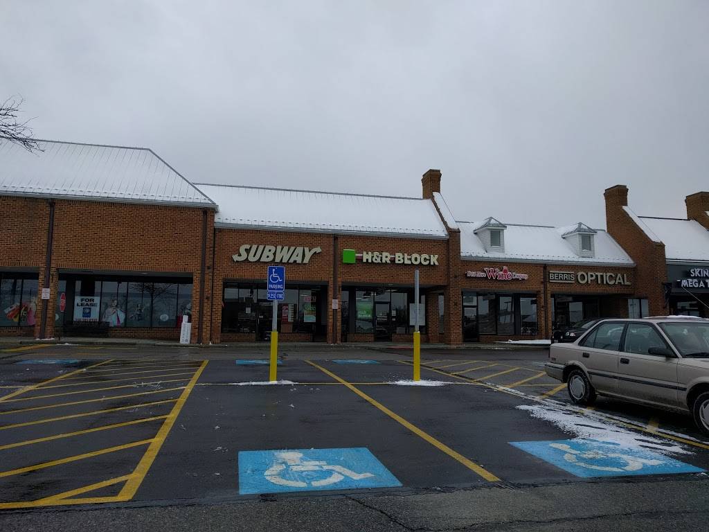 Subway | restaurant | 21625 Center Ridge Rd, Rocky River, OH 44116, USA | 4403332089 OR +1 440-333-2089