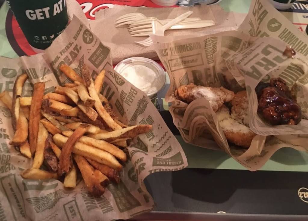 Wingstop | restaurant | 209 Sparta Rd, Belton, TX 76513, USA | 2549339464 OR +1 254-933-9464
