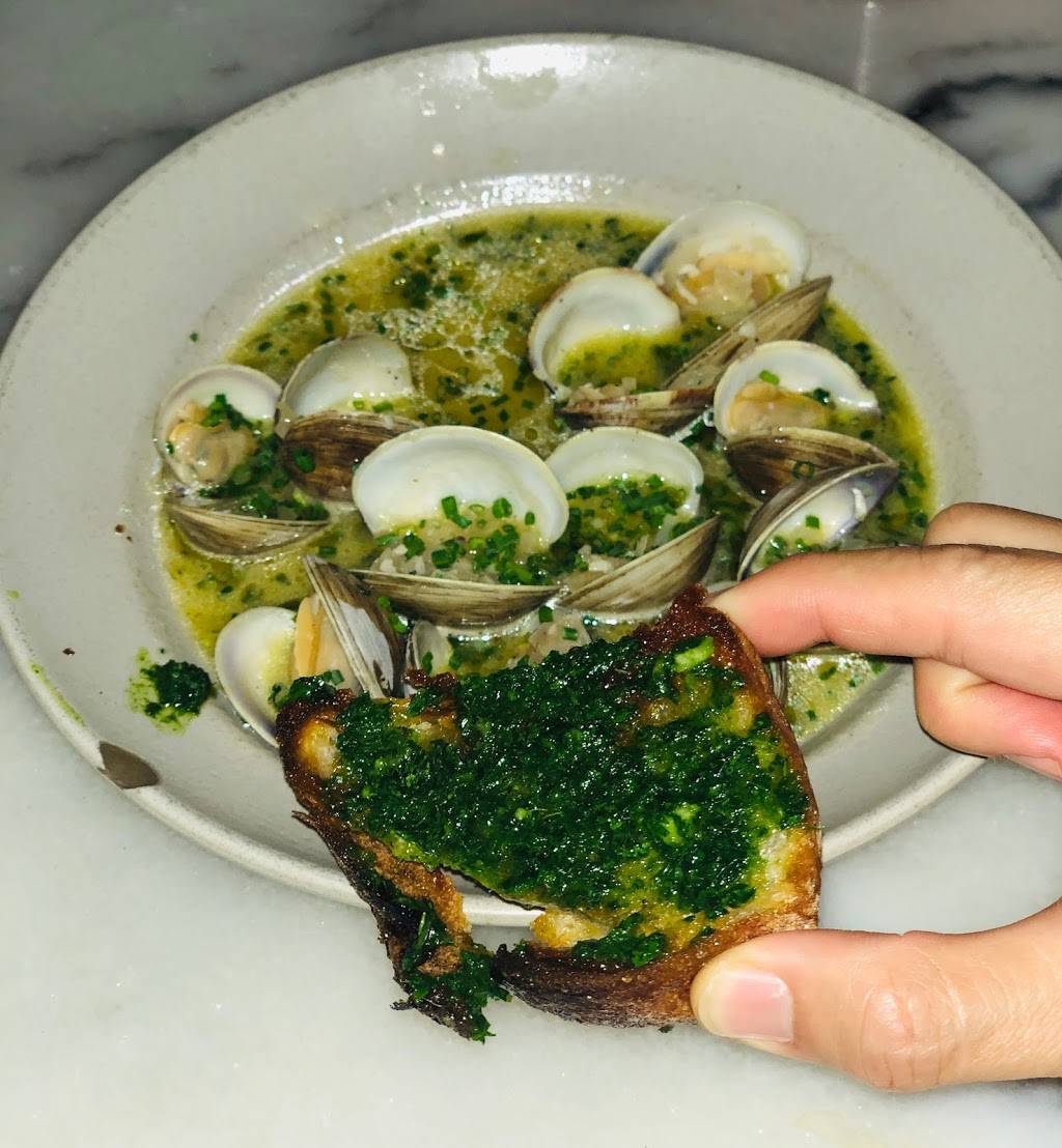 Trois Familia | restaurant | 3510 Sunset Blvd, Los Angeles, CA 90026, USA | 3237257800 OR +1 323-725-7800