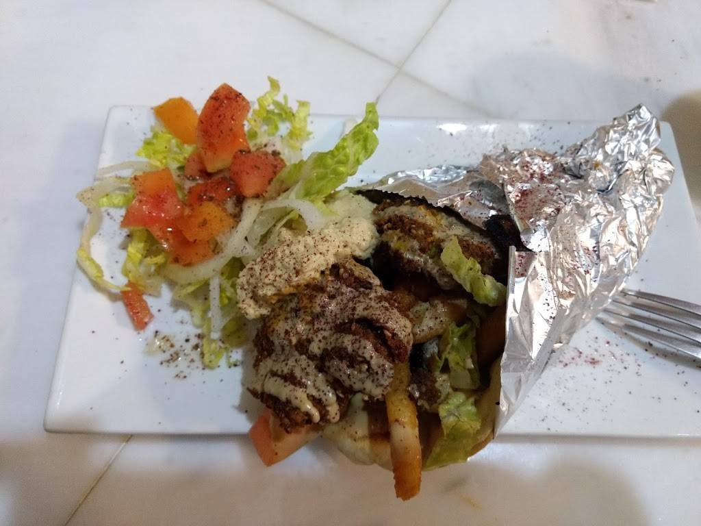Carytown Gyro | restaurant | 3459 W Cary St, Richmond, VA 23221, USA | 8049183661 OR +1 804-918-3661