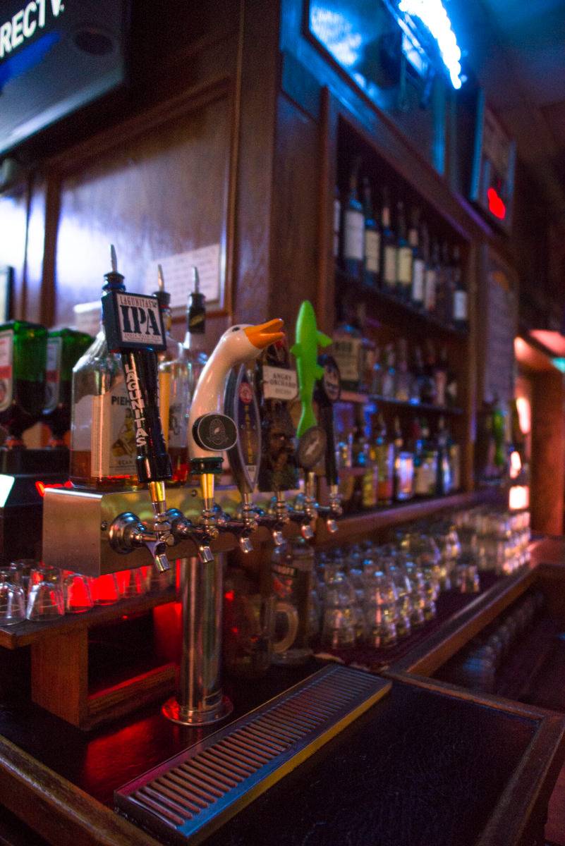 Clicks Billiards | restaurant | 1455 N, FL-436 #291, Casselberry, FL 32707, USA | 4076789366 OR +1 407-678-9366