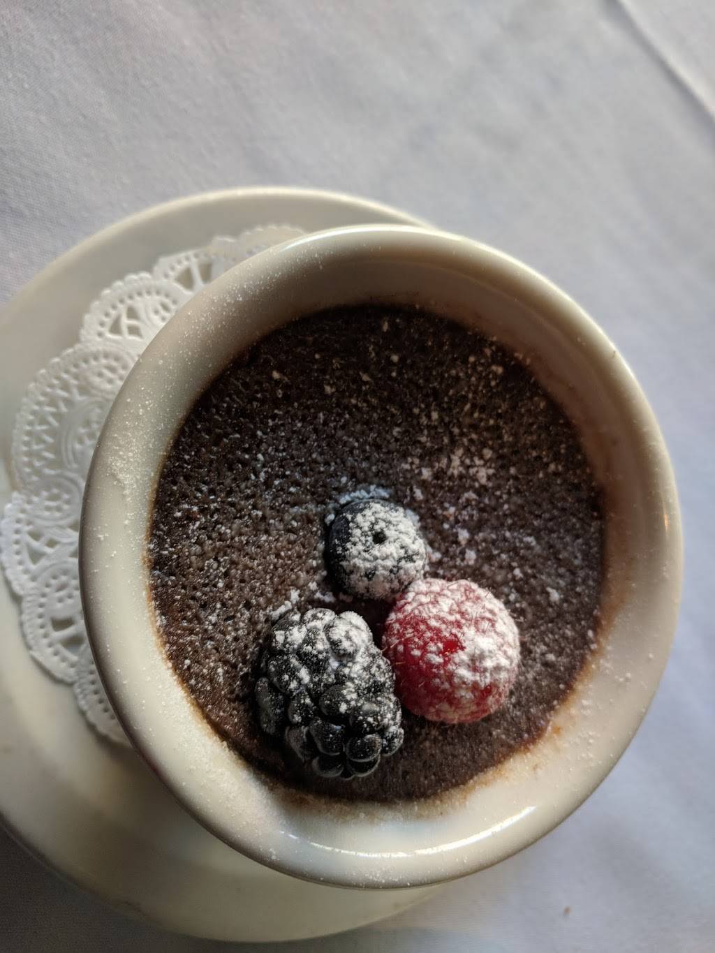 French Hen Bistro & Wine Bar | restaurant | 7143 S Yale Ave, Tulsa, OK 74136, USA | 9184922596 OR +1 918-492-2596