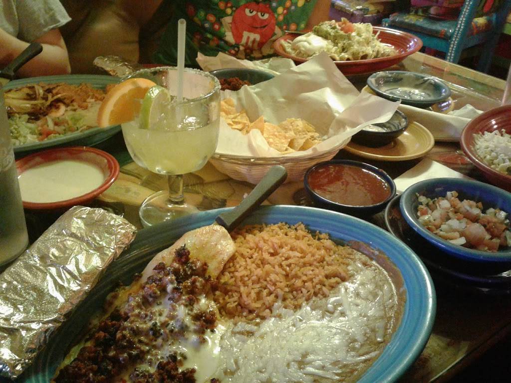 El Torero Mexican Restaurant | restaurant | 105 S High St, Cortland, OH 44410, USA | 3306372550 OR +1 330-637-2550