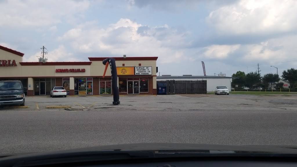 Taqueria Huarache Mexicano | restaurant | 109 Avenue F, Stafford, TX 77477, USA | 2812613261 OR +1 281-261-3261