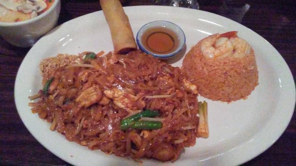 Siam Bay Thai Cuisine | restaurant | 130 E Grand Ave D, El Segundo, CA 90245, USA | 3104169907 OR +1 310-416-9907