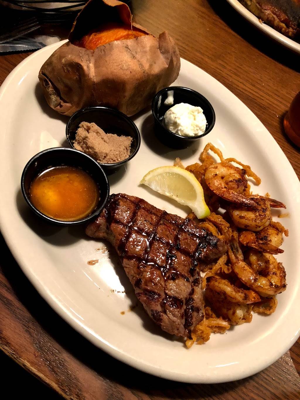 Coltons Steak House & Grill | restaurant | 3050 S Dixie Blvd, Radcliff, KY 40160, USA | 2703194939 OR +1 270-319-4939