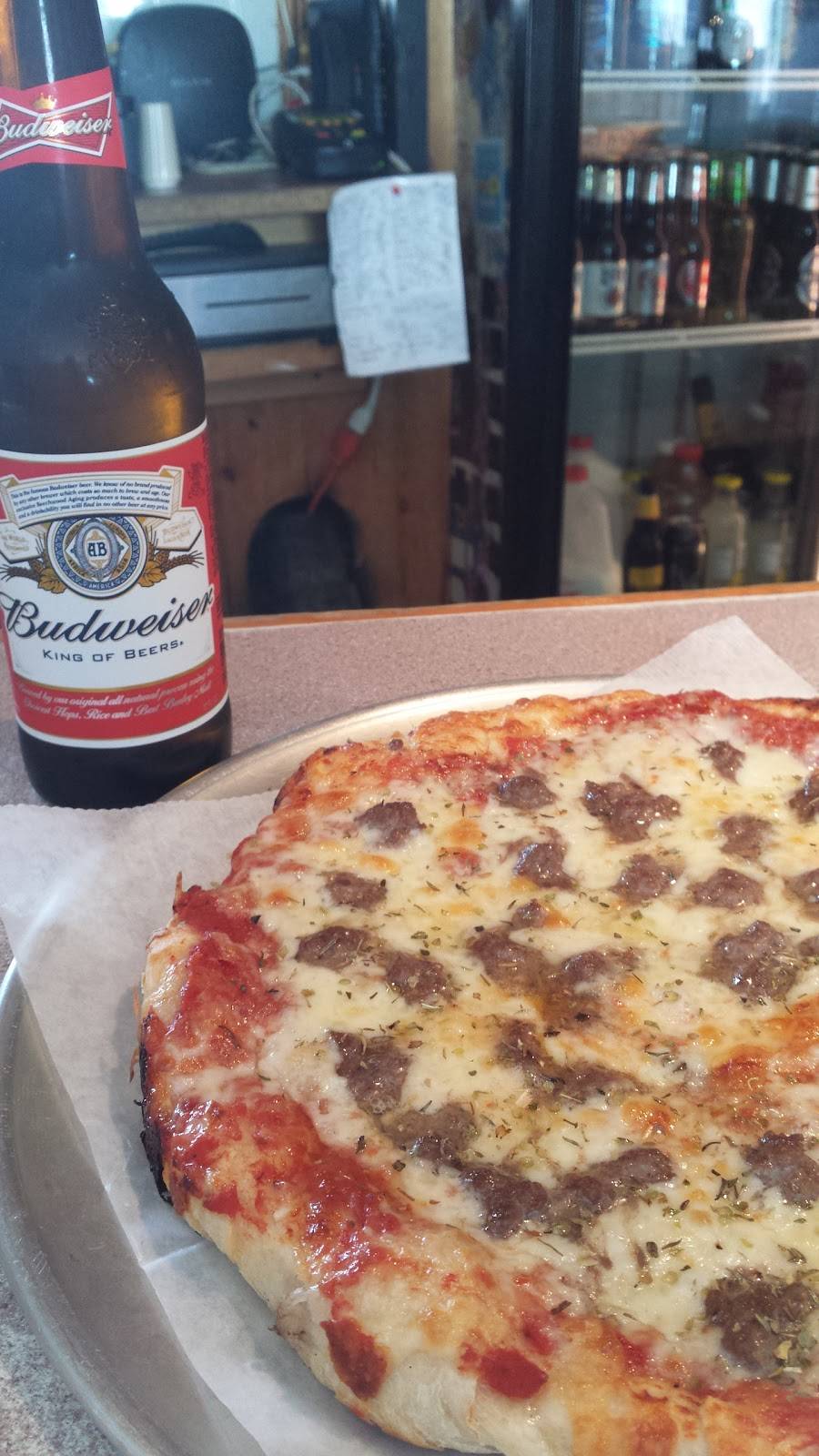 Little Joes Bar & Grill | restaurant | 740 Sabattus St, Lewiston, ME 04240, USA | 2077838361 OR +1 207-783-8361