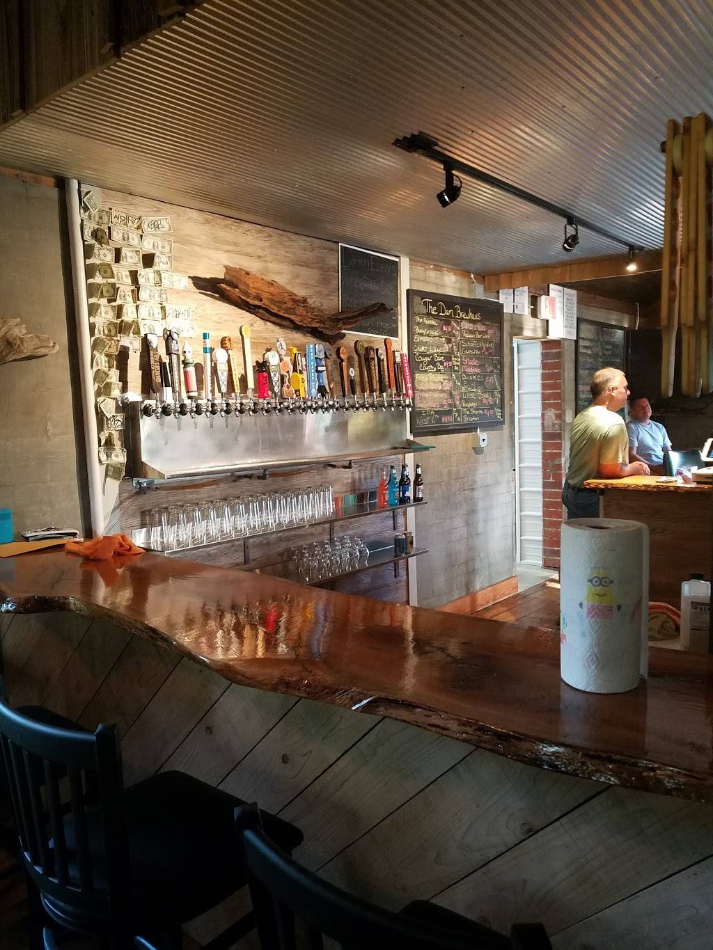 Dam Brewhaus | restaurant | 1894 US-641, Benton, KY 42025, USA | 2702529302 OR +1 270-252-9302