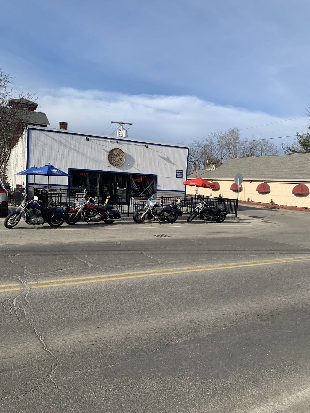 Thirsty Owl | restaurant | 141 Winchester St, Keene, NH 03431, USA | 6033558166 OR +1 603-355-8166