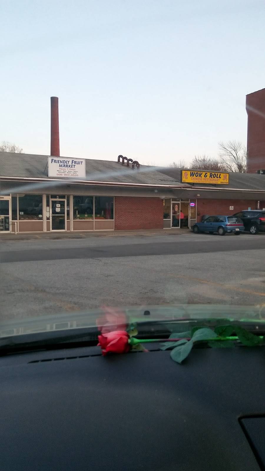 Wok & Roll | restaurant | 2301 Purchase St, New Bedford, MA 02746, USA | 5089926776 OR +1 508-992-6776