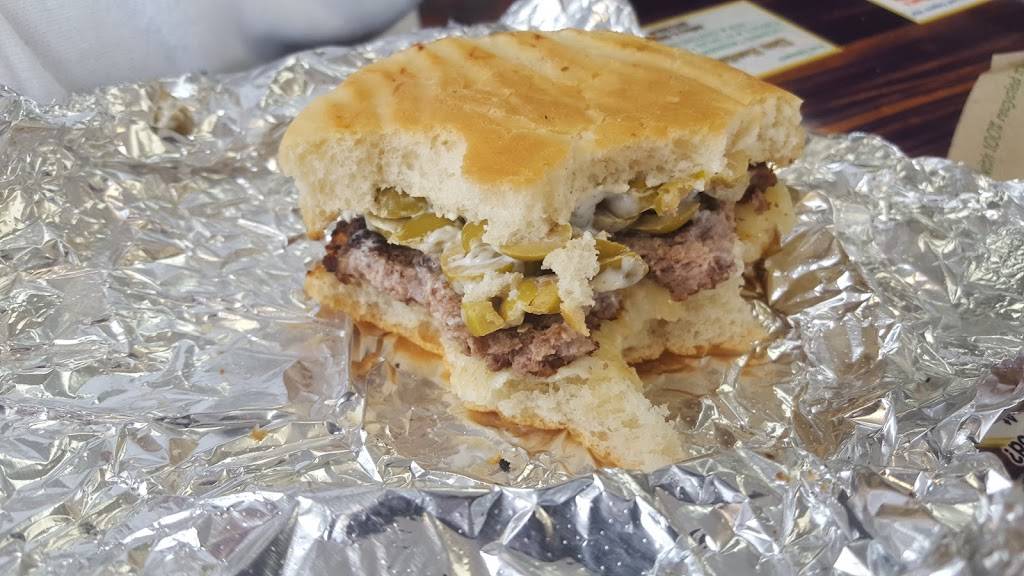 Johans Burger Express | meal takeaway | 3473 M-119, Harbor Springs, MI 49740, USA | 2312424800 OR +1 231-242-4800