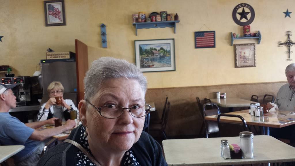 Hill Country Cafe | cafe | 806 Main St, Kerrville, TX 78028, USA | 8302576665 OR +1 830-257-6665