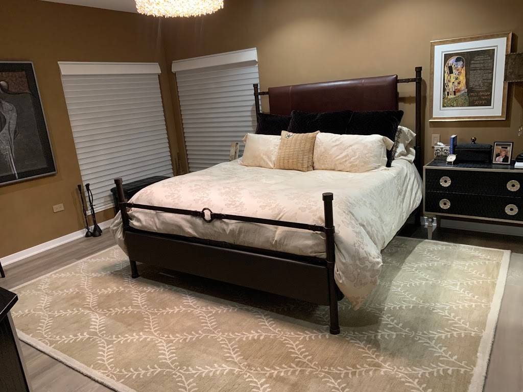 Lodge of Northbrook | restaurant | 2220 Founders Dr, Northbrook, IL 60062, USA | 8475598700 OR +1 847-559-8700