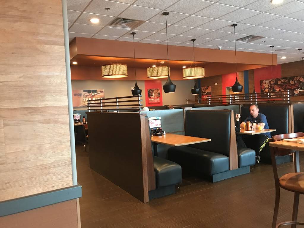 IHOP | bakery | 980 Hospitality Way, Aberdeen, MD 21001, USA | 4433278277 OR +1 443-327-8277