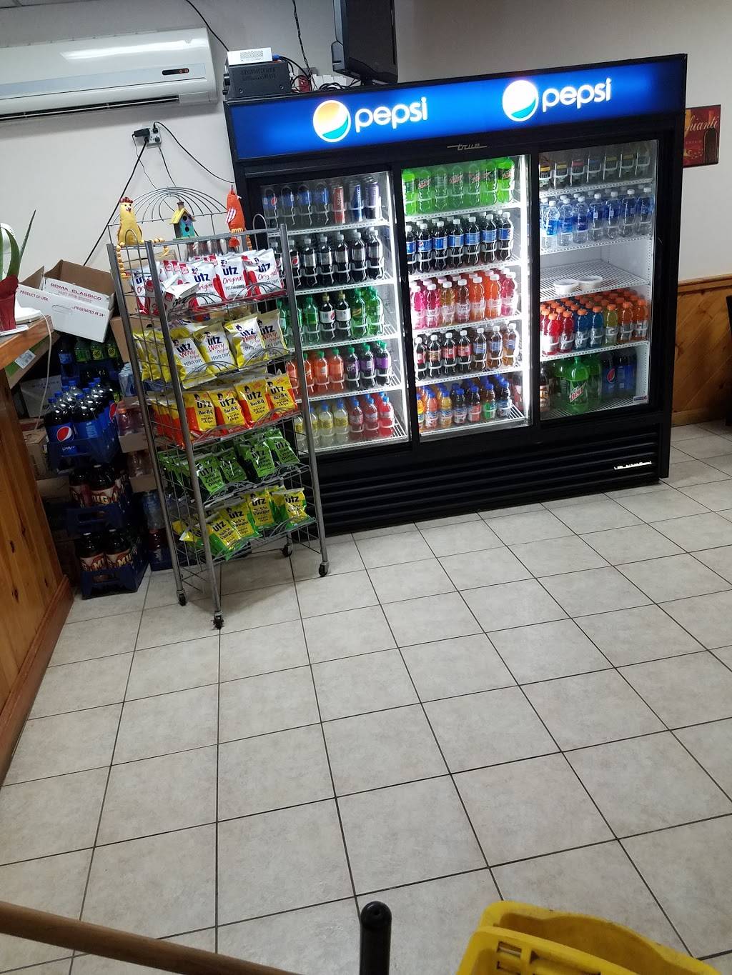 Johnys Pizza | meal delivery | 1558 Hooksett Rd, Hooksett, NH 03106, USA | 6034855515 OR +1 603-485-5515