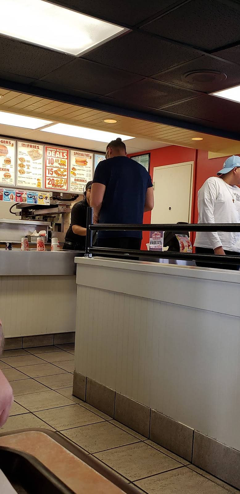 Wienerschnitzel | restaurant | 1899 Lee Trevino Dr AVE, El Paso, TX 79935, USA | 9155937389 OR +1 915-593-7389