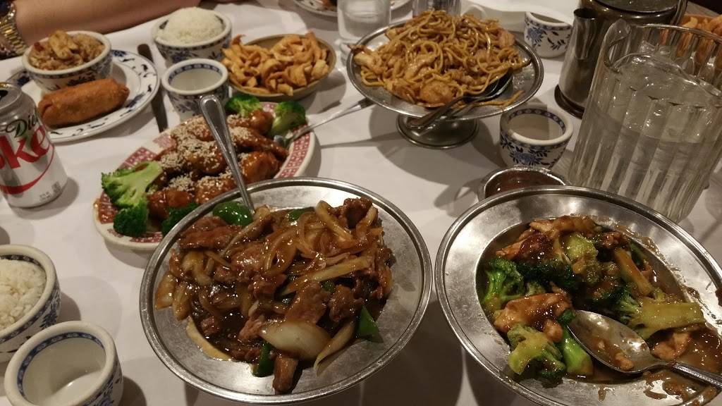 Silver Star | restaurant | 6221 18th Ave, Brooklyn, NY 11204, USA | 7183312799 OR +1 718-331-2799