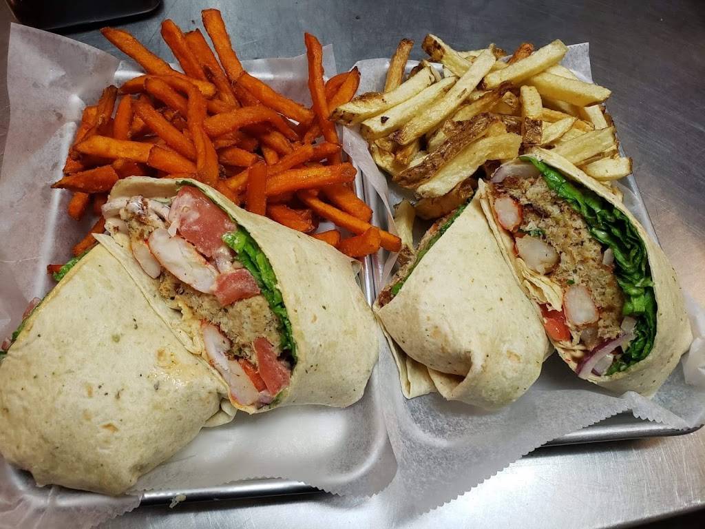 Hogs Hollow Saloon | restaurant | 1459 PA-93, Berwick, PA 18603, USA | 5705204059 OR +1 570-520-4059