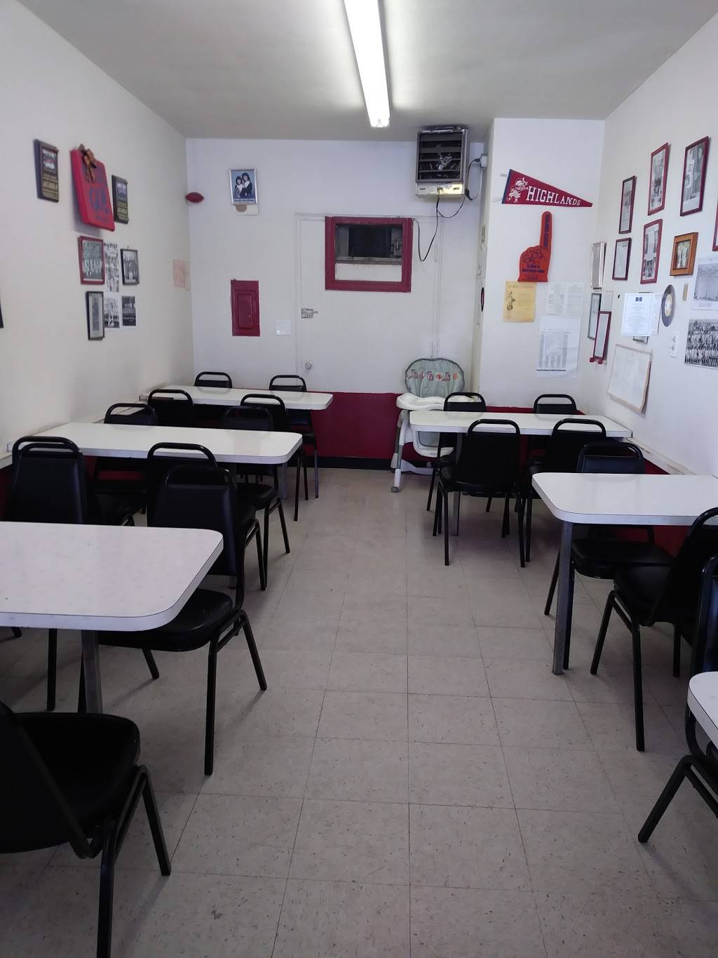 Lous Drive In | restaurant | 6229 Watt Ave, North Highlands, CA 95660, USA | 9163325622 OR +1 916-332-5622