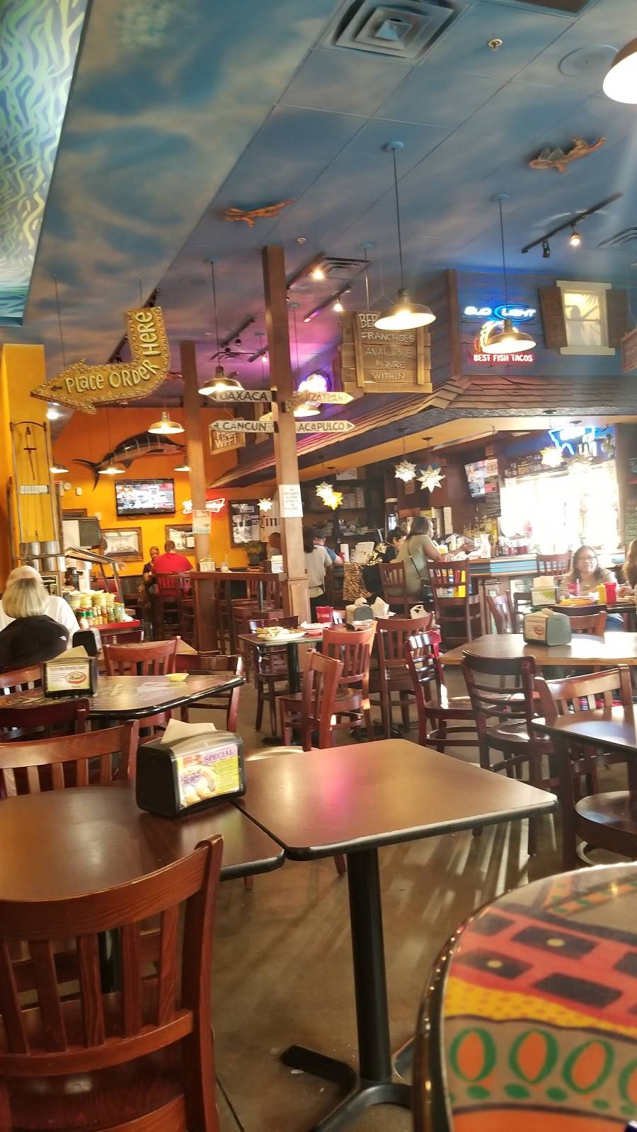 Berryhill Baja Grill | restaurant | 731 Memorial City Way, Houston, TX 77024, USA | 7139328226 OR +1 713-932-8226