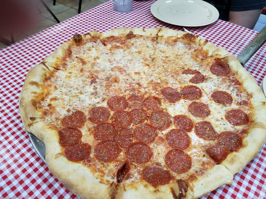 Bek’s Nizza Pizza | restaurant | 965 W Lamar Blvd, Arlington, TX 76012, USA | 8173030000 OR +1 817-303-0000