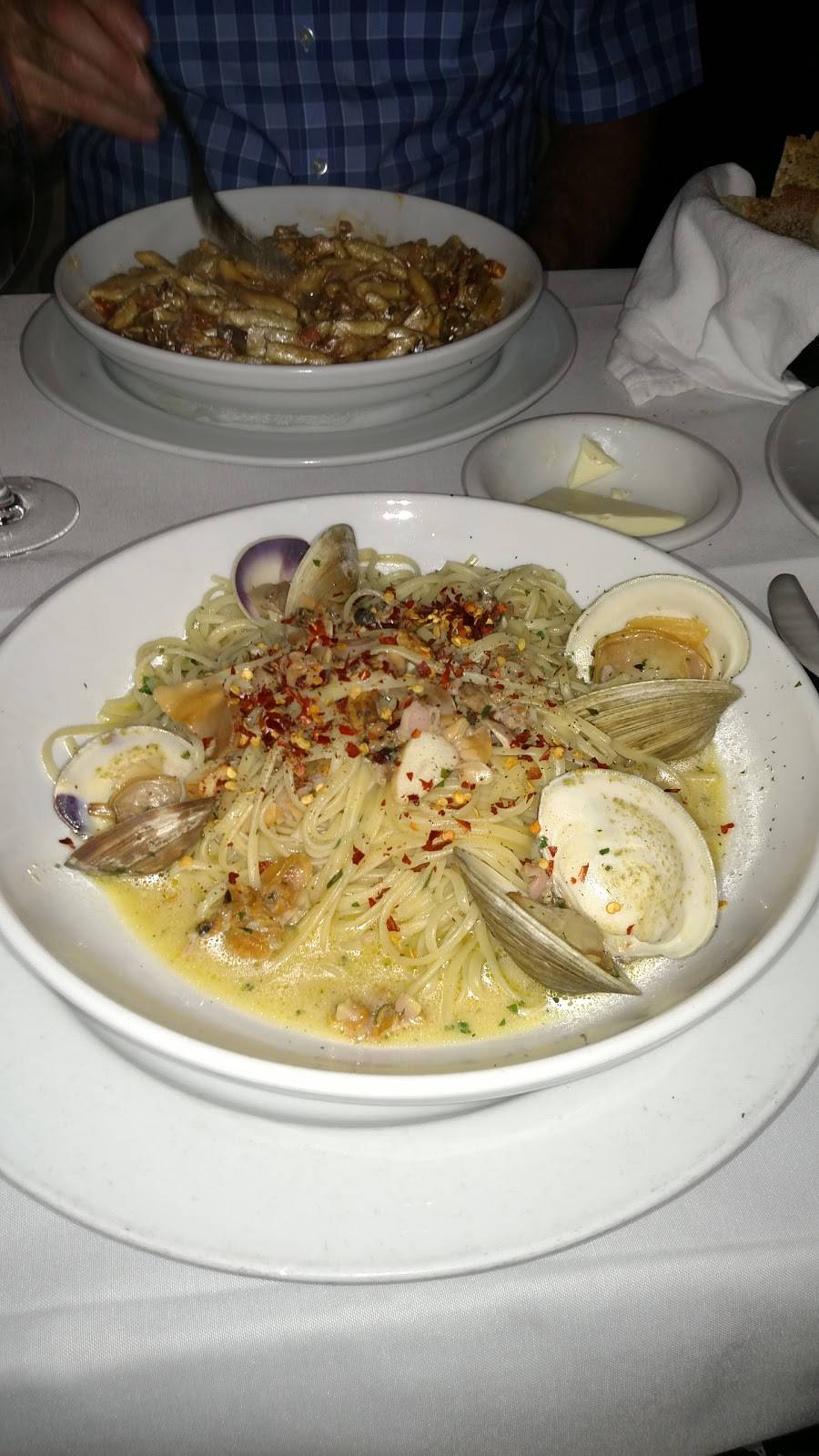 Piccolo | restaurant | 2060, 215 Wall St, Huntington, NY 11743, USA | 6314245592 OR +1 631-424-5592