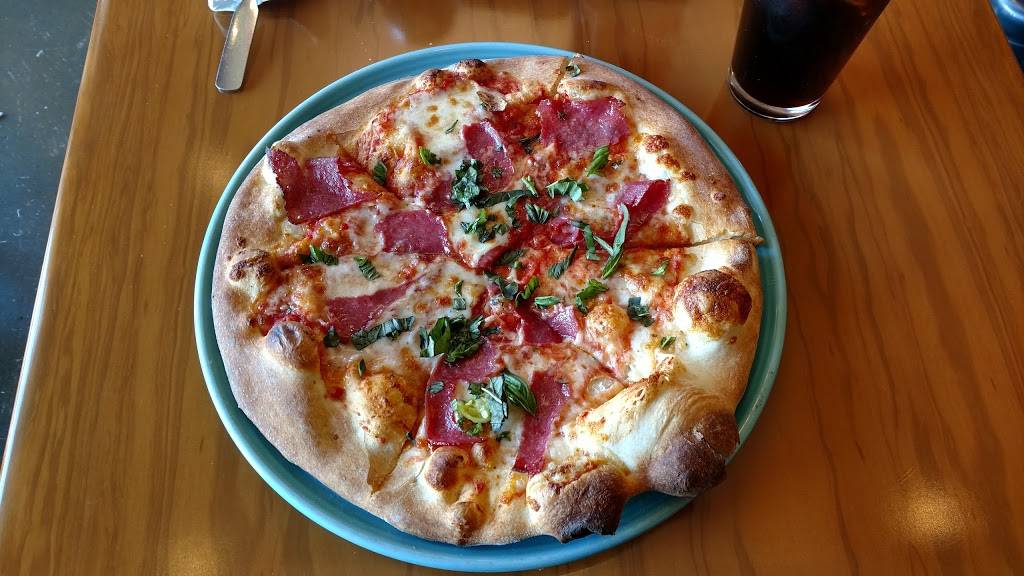 Il Vicino Wood Oven Pizza - University Village Colorado Springs | meal takeaway | 5214 N Nevada Ave, Colorado Springs, CO 80918, USA | 7195908633 OR +1 719-590-8633